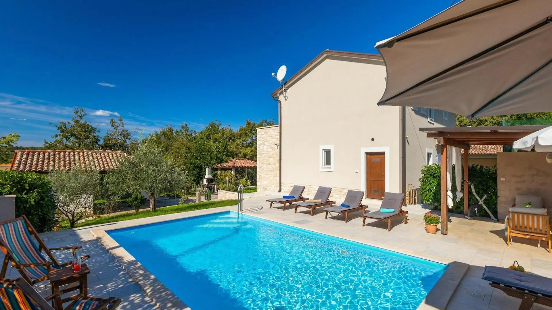 Holiday home Charming Villa With Swimming Pool And Garden Pazin Croatia