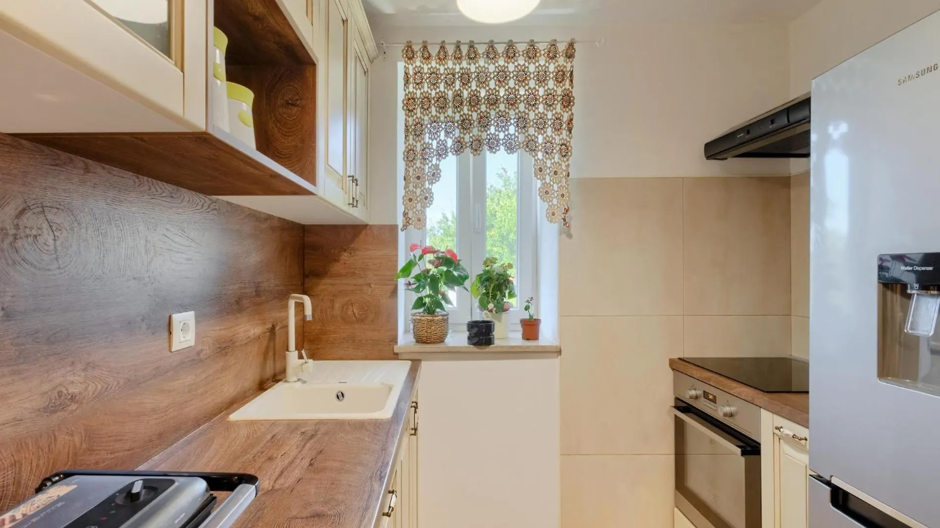 Semesterbostad Charming Villa With Swimming Pool And Garden Pazin
